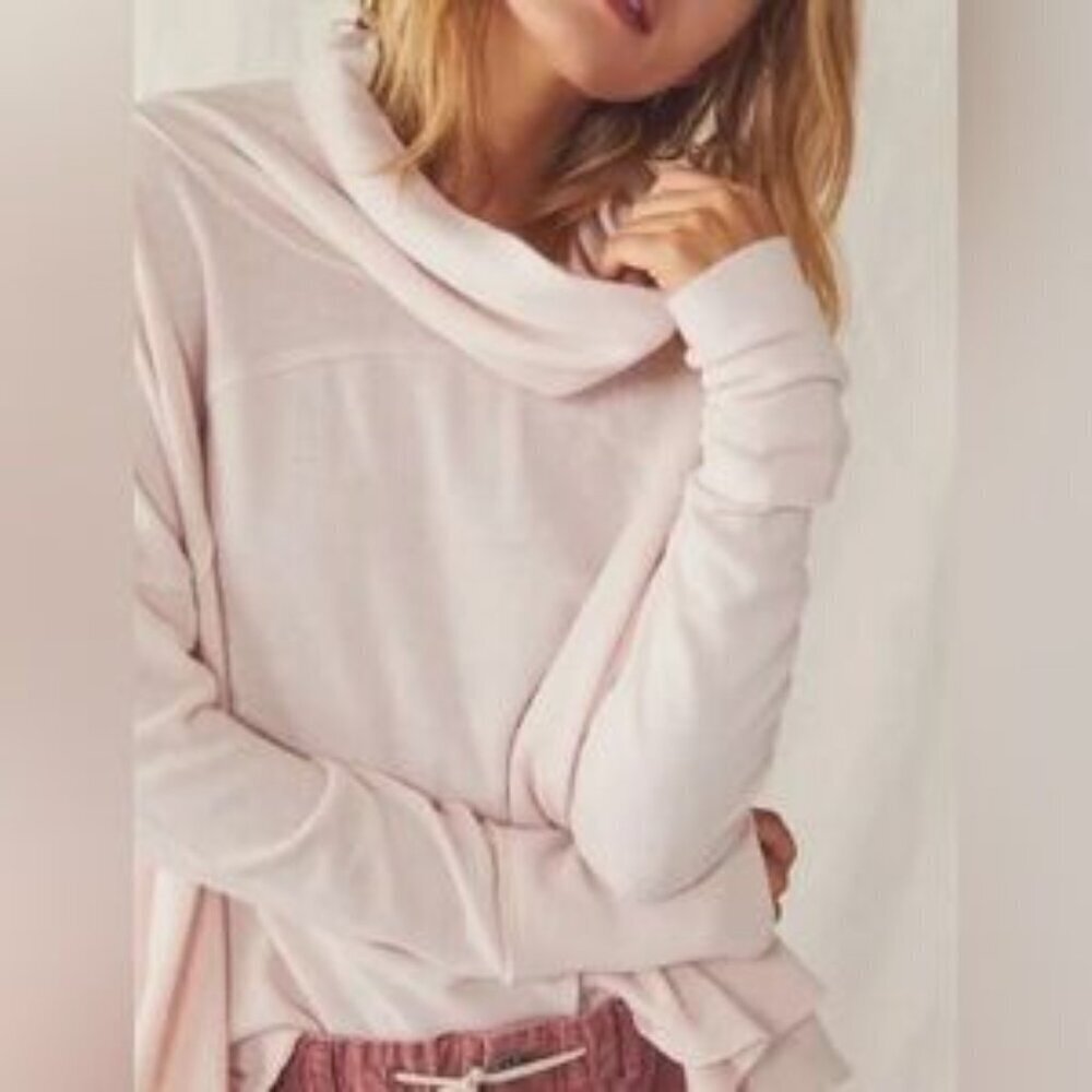 We the Free People Women's Large Cozy Time Funnel Neck Long Sleeve Top Baby Pink